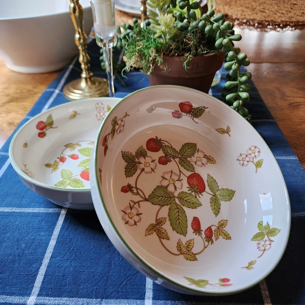 Pair of Sango/Sangostone bowls, "Strawberry Time"; cottagecore / vintage / retro